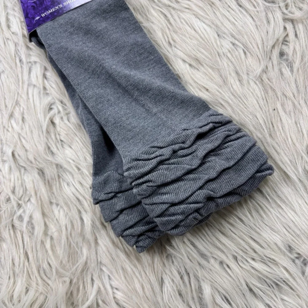 NEW‎ Wrangler Ruffle Top Knee High Socks Gray Women's M 9-11